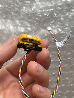 El sensor de medias inferiores (línea negra) ZD220 ZD230
