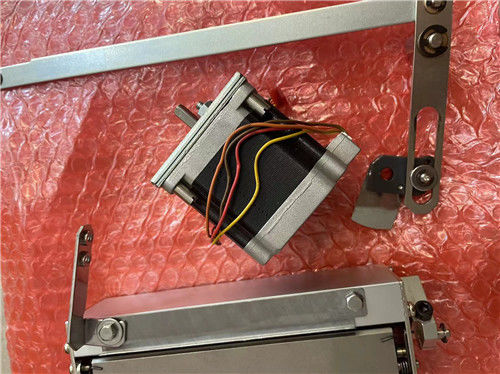 Para el 110XI4, el 105SL+ y el kit de actualización del cortador P1018252