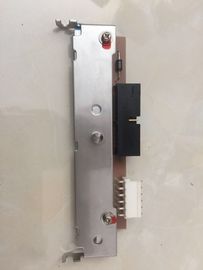 La nueva impresión original va a la cabeza de la impresora del modelo 252379-001 de Printronix T4M T4M SL4M T/SL4M2 200dpi